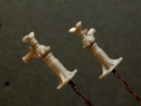 SPM35018 3т. Домкраты для легких танков