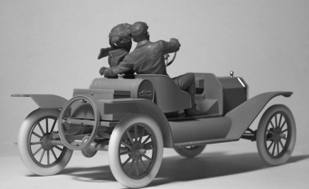 24026 Model T 1913 Speedster с американскими автоспортсменами ICM