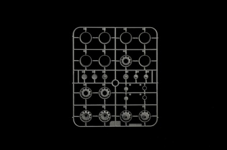 3970ИТ ГРУЗОВИК FH16 СРЕДНЯЯ КРЫША 