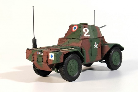 35375 Командирская машина Panhard 178 AMD-35, Французский бронеавтомобиль II МВ ICM 35375 Командирская машина Panhard 178 AMD-35, Французский бронеавтомобиль II МВ ICM