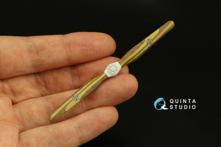 QL32008 Деревянные пропеллеры Axial (Wingnut Wings)
