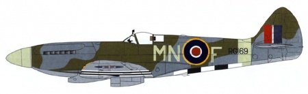 72012 Британский истребитель Спитфаер Мк.XIV vs Немецкая ракета Фау-1 ARK model