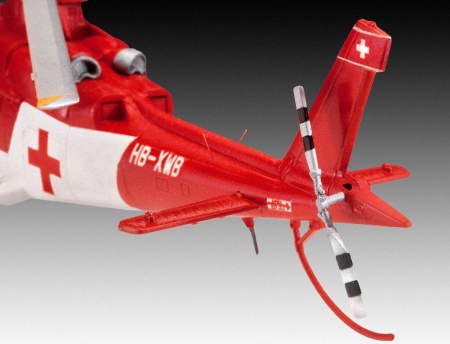 04941 Вертолет Agusta A-109 K2 Revell