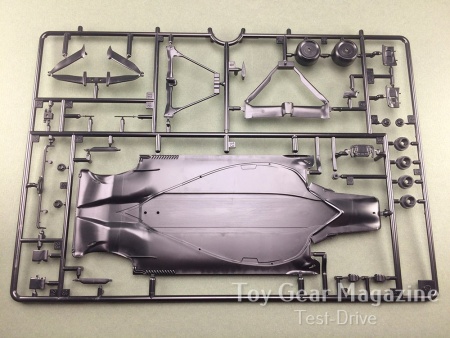 20018EBB McLaren Honda MP4-31 EBBRO