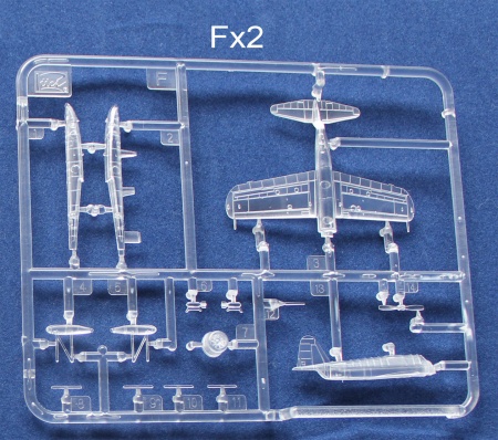 RS20003 Гидроплан OS2U-3 Kingfisher с катапультой Riich Models