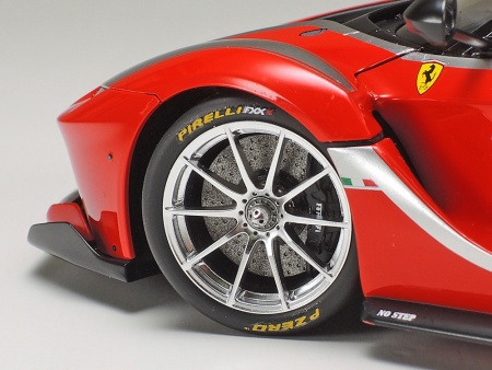 24343 Ferrari FXX K Tamiya