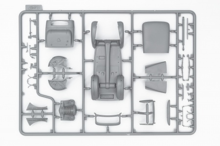 35484 Москвич-401-420А, Советский легковой автомобиль ICM 35484 Москвич-401-420А, Советский легковой автомобиль ICM