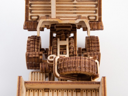 11002BAUMI Сборная модель КАМАЗ-4310 Бортовой Baumi