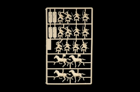 6188ИТ Солдатики Crimean Wars: BRITISH 11th HUSSARS CAVALRY Italeri