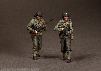 3006SOGA US Infantry officer and infantryman.