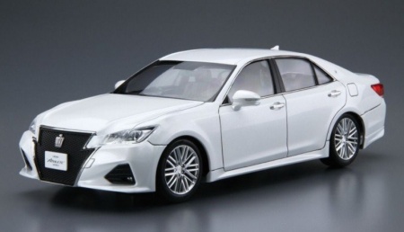 05081 Toyota Crown Athlete '15 GRS214/AWS210 Aoshima