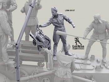 LRM35137 Советский артиллерист - заряжающий - 2