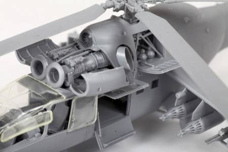 7273 Советский ударный вертолёт Ми-24А Звезда