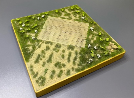 HM01038 Стоянка самолета с настилом (20*20см)