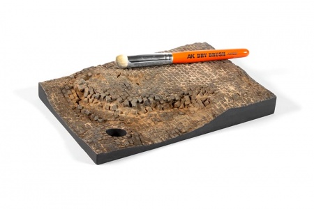 AK621  DRY BRUSH