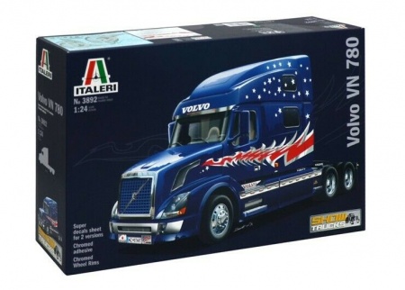 3892ИТ ГРУЗОВИК VOLVO VN 780 Italeri