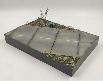 HE-48038 Подставка бетонка (бочки, ограждения в комплекте) Размер 29.5*20см HE-48038 Подставка бетонка (бочки, ограждения в комплекте) Размер 29.5*20см