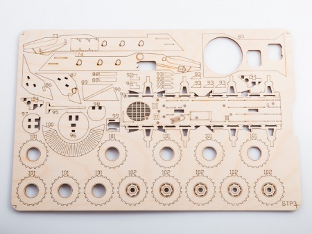 11402BAUMI Сборная модель БТР-70 бронетранспортер Baumi