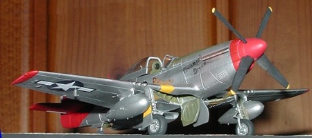 60749T North American P-51D Mustang Tamiya