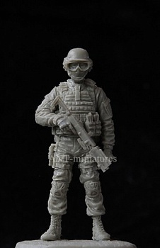 № 35-101 Фигурка Officer of Speznaz with Corner Shot. № 35-101 Фигурка Officer of Speznaz with Corner Shot.