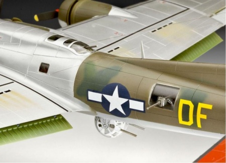 04283 Самолет бомбардировщик Боинг B-17G «Летающая крепость», американский Revell 04283 Самолет бомбардировщик Боинг B-17G «Летающая крепость», американский Revell