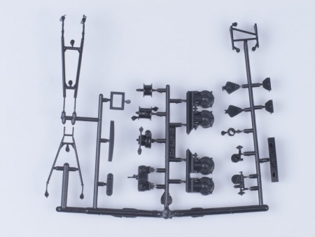 1098KIT Сборная модель Автокран АК-75В (на шасси ЗИЛ-130), 1961 г. Start scale models (SSM)