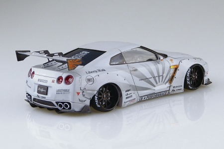 05403 Nissan GT-R LB Works Ver.2 Aoshima 05403 Nissan GT-R LB Works Ver.2 Aoshima