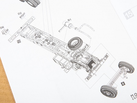 1420AVD Сборная модель КАМАЗ-53212 контейнеровоз AVD Models