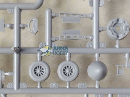 AH70038 P-51 B/C Mustang™ Arma Hobby