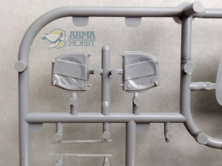 AH70038 P-51 B/C Mustang™ Arma Hobby