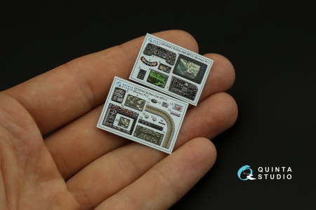 QD35042 3D Декаль интерьера кабины Buffalo 6x6 MPCV (Bronco)