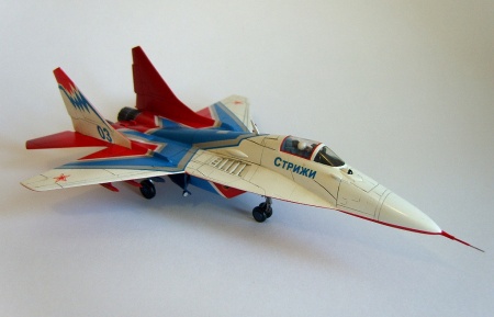 7234 Самолет МиГ-29 Стрижи Звезда