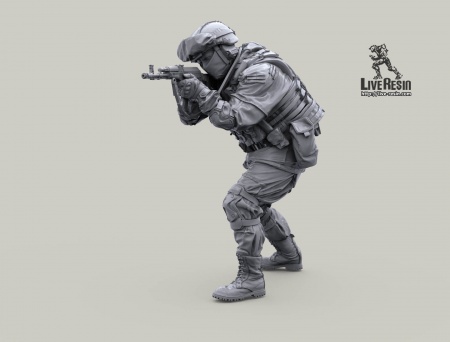LRM35083 Современный солдат Российской Армии - стрелок - 28 Live Resin