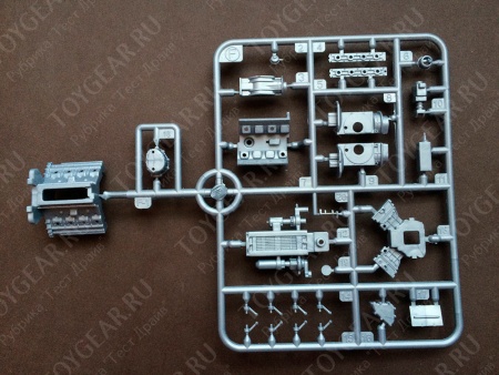 20011EBB Team Lotus 88 1981 EBBRO