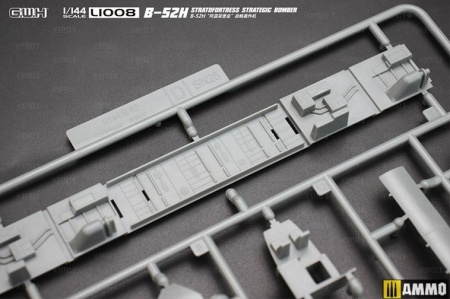 L1008 B-52H Stratofortress Strategic Bomber Great Wall