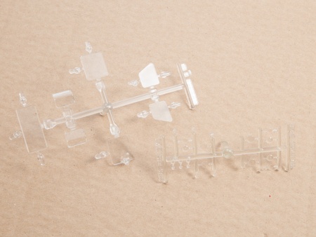 1560AVD Сборная модель Одноосный тягач МАЗ-529 AVD Models