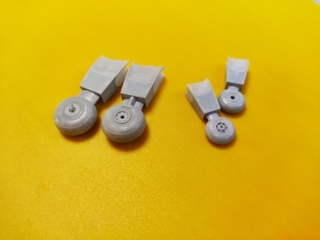 4823PK Советский ударный вертолет Ми-24 В/ВП  PRO KIT