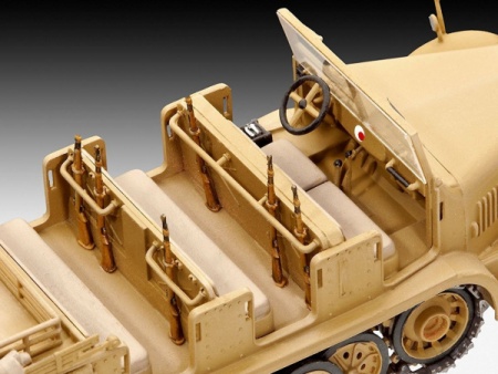 03263 Полугусеничный тягач Sd Kfz 7 Revell 03263 Полугусеничный тягач Sd Kfz 7 Revell