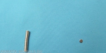 AH9101 Магниты неодимовые (таблетка) диам. 2 мм, высота 1 мм. 20 шт. в уп.