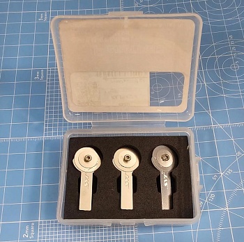 4945J Набор ревитеров d 15 мм, шаг - 0,35/0,4/0,45 мм, 3 шт.