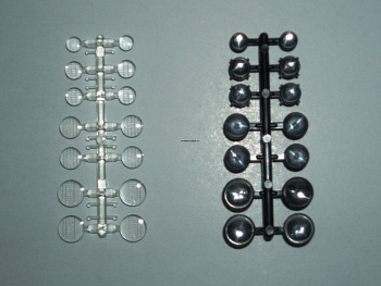 3502-ELF Дополнения для моделей Фары БТТ (14 шт.) Корпуса фар с запресованными отражателями+прозрачные линзы.