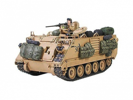 35265T Американский бронетранспортер M113A2 с 12,7мм пулеметом (Armored Personnel Carrier Desert Version) с 2-мя фигурами Tamiya 35265T Американский бронетранспортер M113A2 с 12,7мм пулеметом (Armored Personnel Carrier Desert Version) с 2-мя фигурами Tamiya