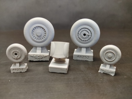 48252TMP Колеса шасси МИГ-25