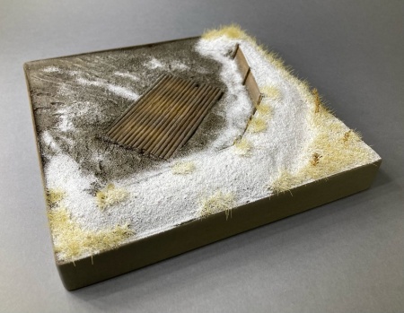 HM01015 Блиндаж для пушки (зима)