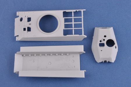 84558HB Pz.Kpfw.VI Sd.Kfz.182 Tiger II Hobby Boss