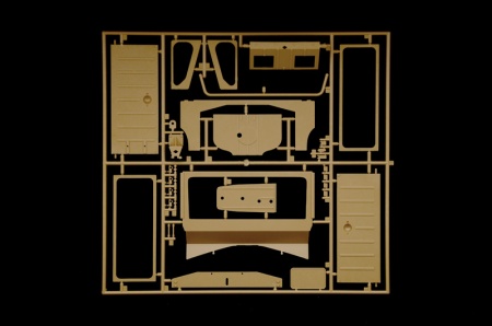 7405ИТ Автомобиль Kdf. 1 Typ 82 K?belwagen Italeri