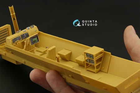 QD35042 3D Декаль интерьера кабины Buffalo 6x6 MPCV (Bronco)