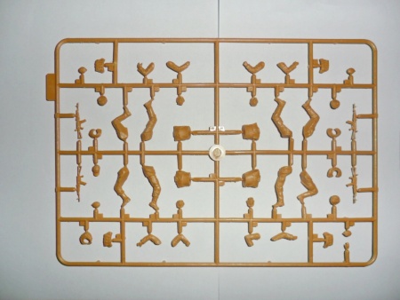 35637 Фигуры Советские десантники на бронетехнике (1979-1991) ICM