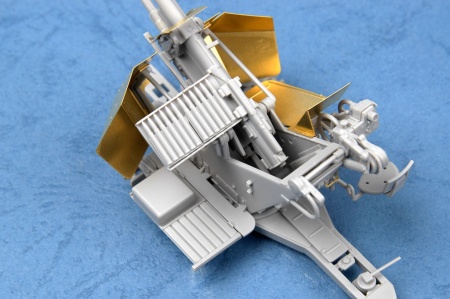 02310P Flak 37 Trumpeter