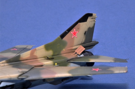 5803P Mig-27M Flogger J 17 Trumpeter